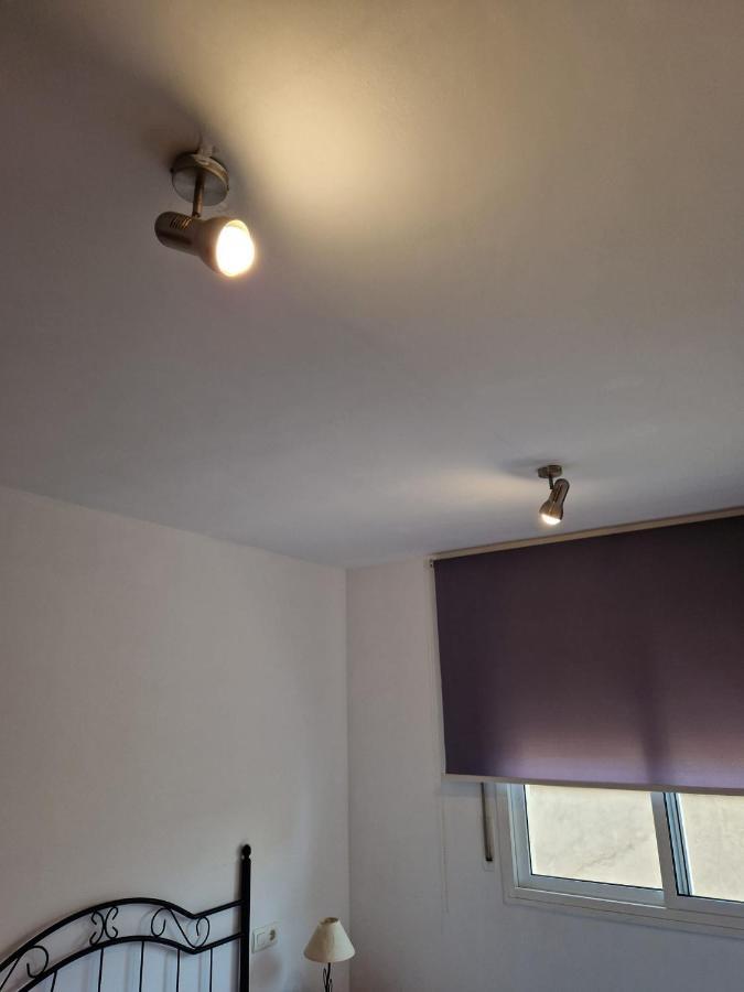 Hostal Residencia Celma Sant Carles De La Rapita Luaran gambar
