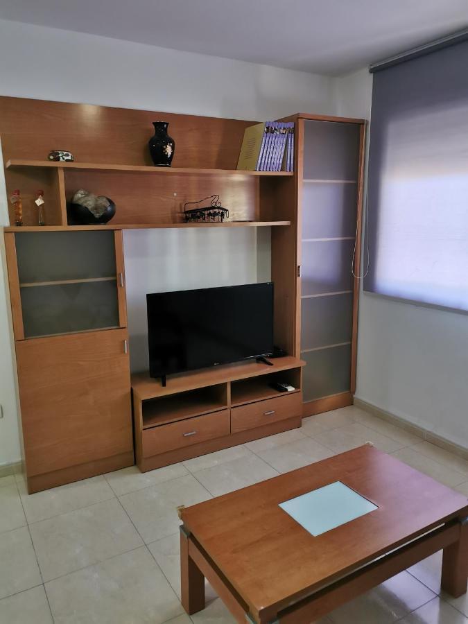 Hostal Residencia Celma Sant Carles De La Rapita Luaran gambar