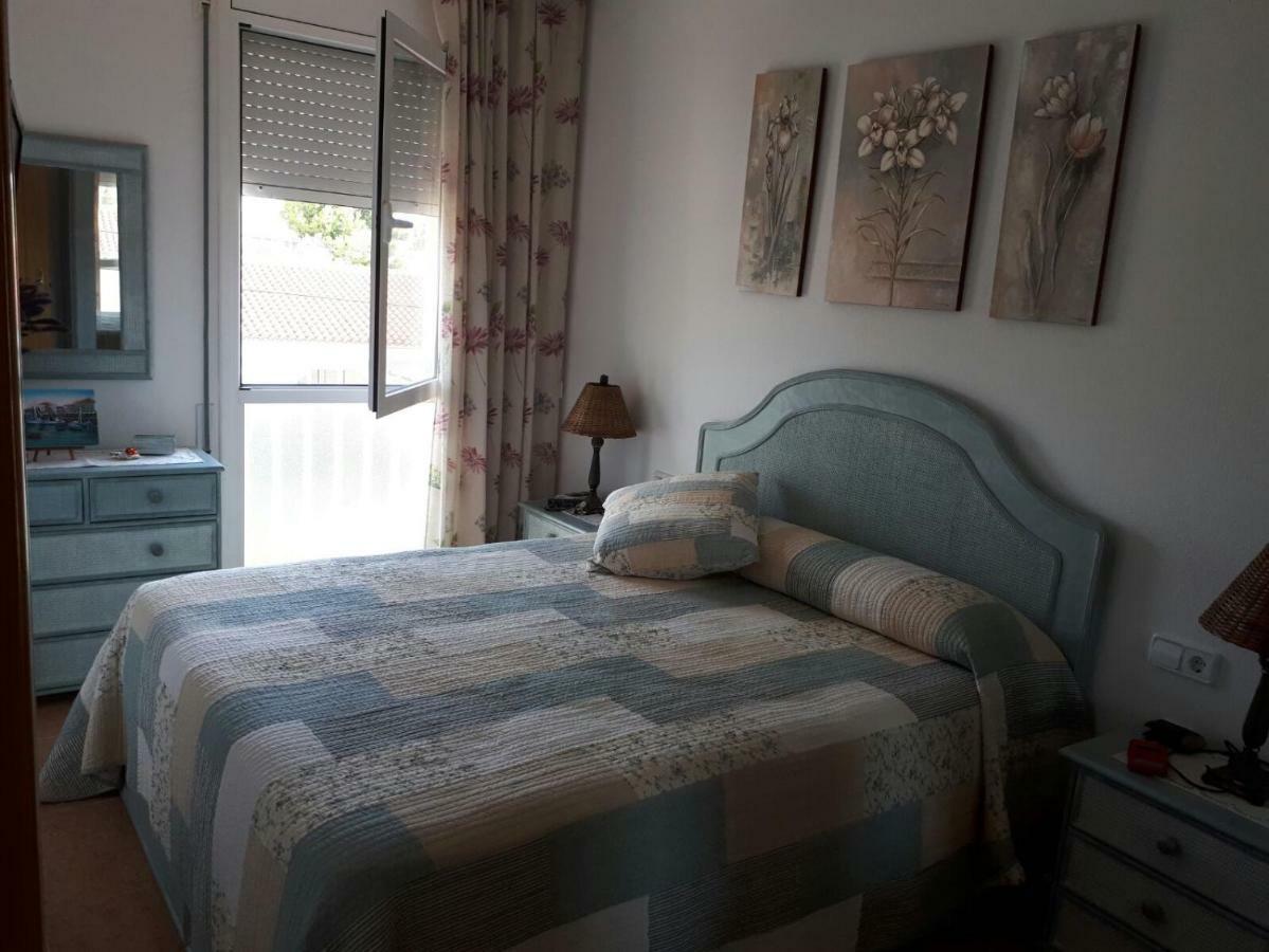 Hostal Residencia Celma Sant Carles De La Rapita Luaran gambar